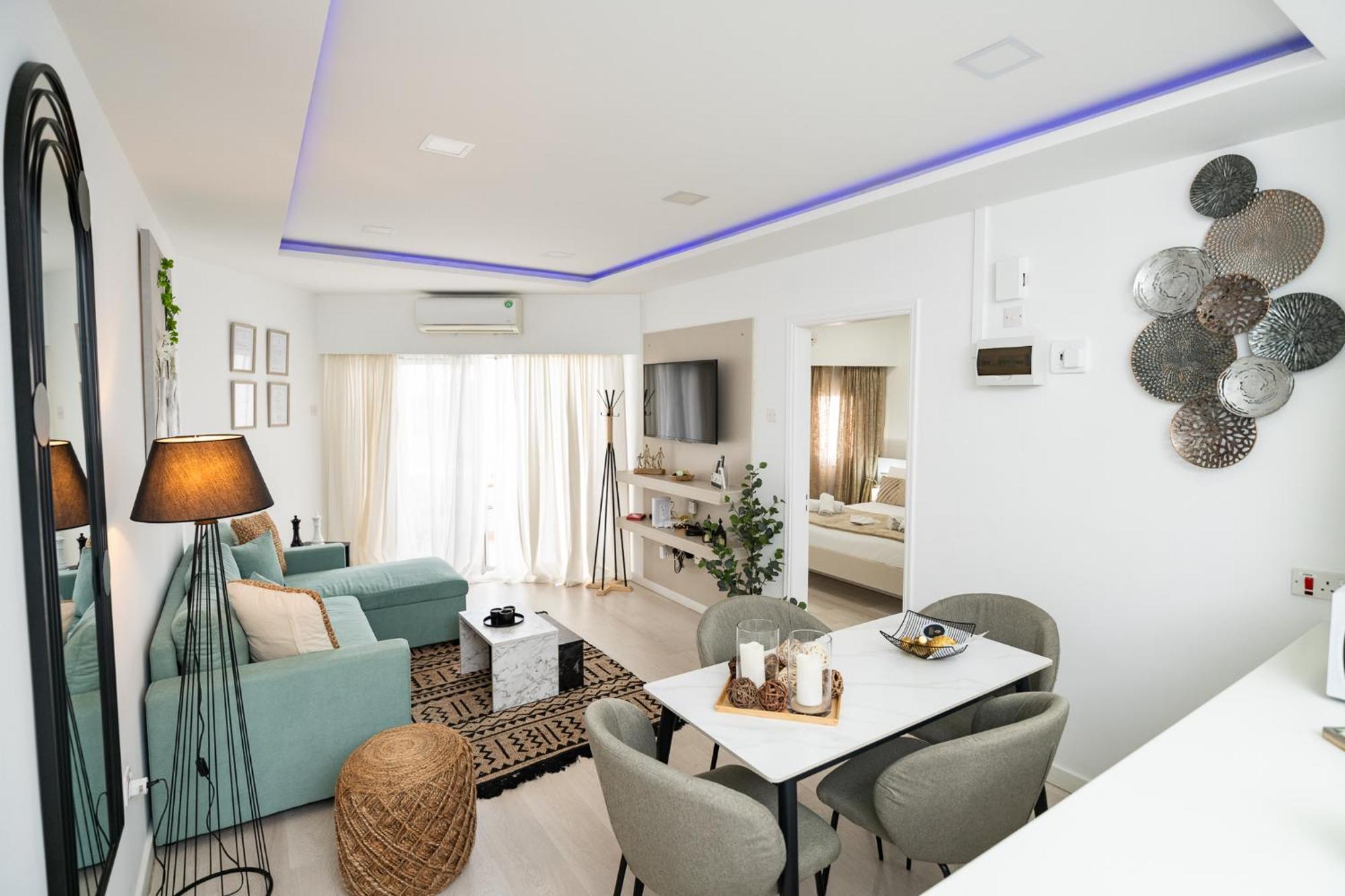 Lazuli Beach & Pool Apartment 501 Larnaca Dış mekan fotoğraf