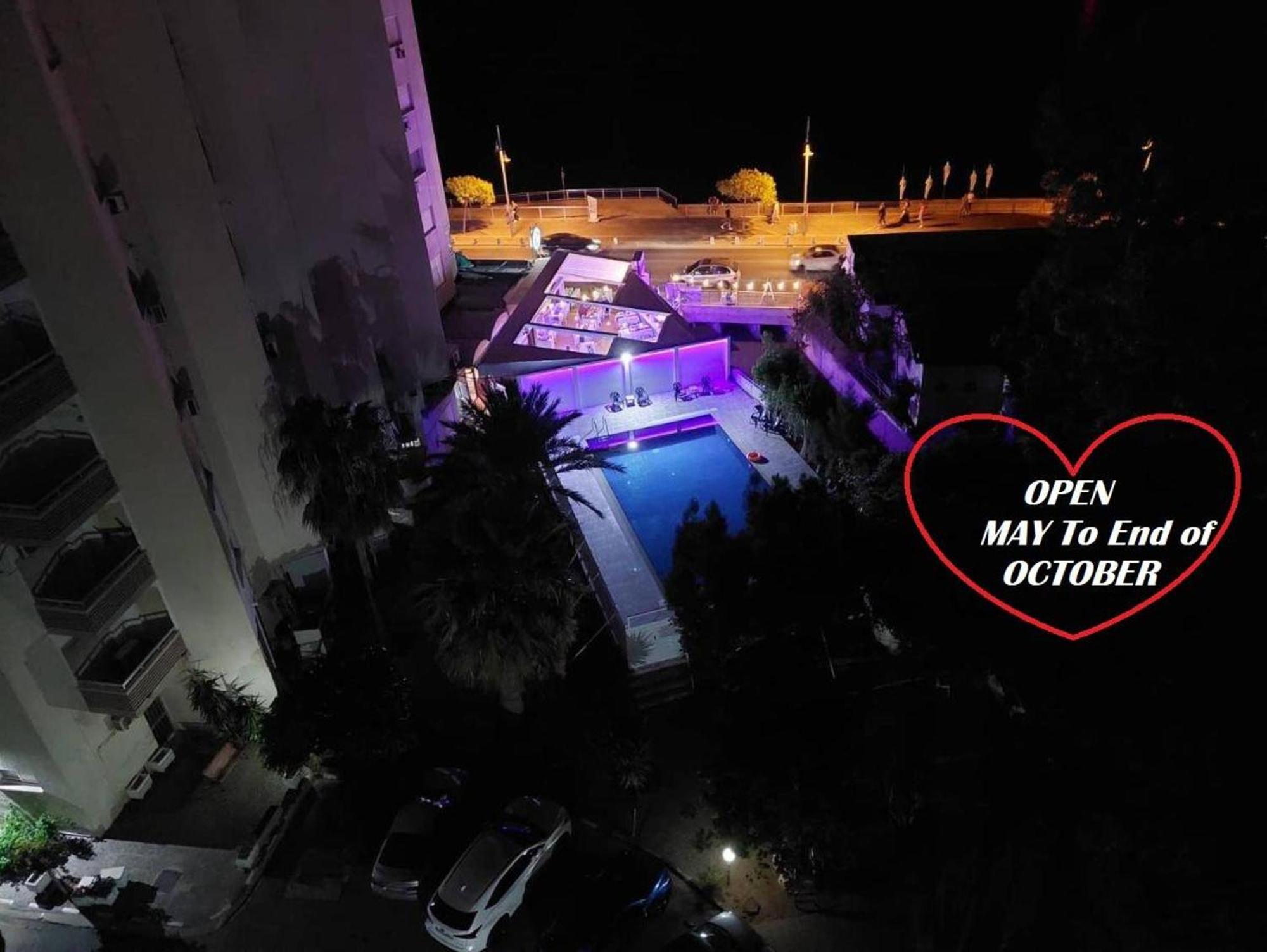 Lazuli Beach & Pool Apartment 501 Larnaca Dış mekan fotoğraf
